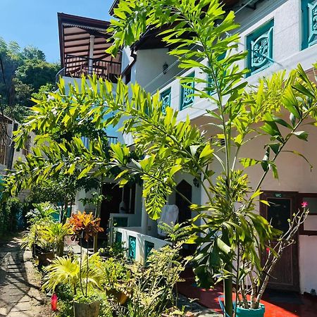 Beach Reach Una By Happy Coconut Unawatuna Exterior photo